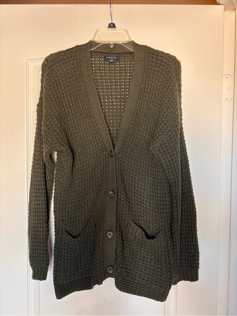 American Eagle Open Stitch Button Front Cardigan Sweater Medium olive green